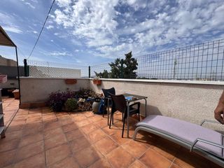 Piccolo appartamento in Dos Hermanas - Nuevo San Andrés. Piso con todas las comodidades, pista de padel ,piscina