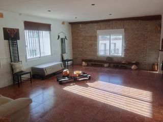Doppelhaus in Beniarrés. En el centro del pueblo