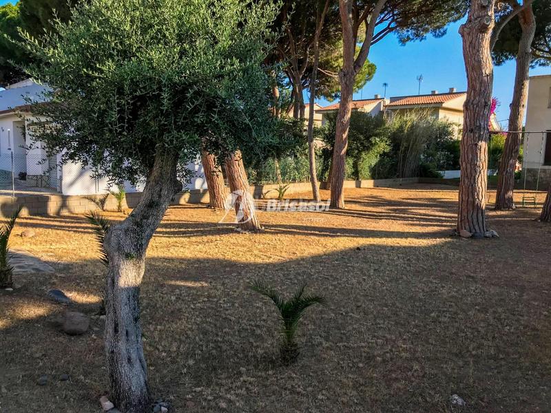 Foto 14e48ef6-b1ff-4519-ada7-dadf205f3ecc. Terreny residencial a Cambrils mediterrani Cambrils