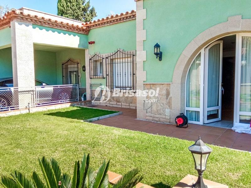 Foto 096b3df1-b152-45cd-8c7b-e6cd2078226f. Casa con riscaldamento parcheggio in Vilafortuny Platja Cambrils