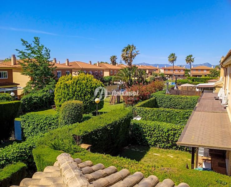 Foto 8884fefe-e097-43f0-9ce5-0dcab386a62d. Casa amb calefacció aparcament piscina a Els Ametllers Cambrils