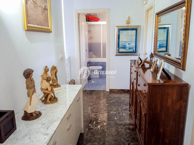 Foto f076b5bd-c898-4b19-982b-3a2604cb3913. Casa amb calefacció aparcament piscina a Els Ametllers Cambrils