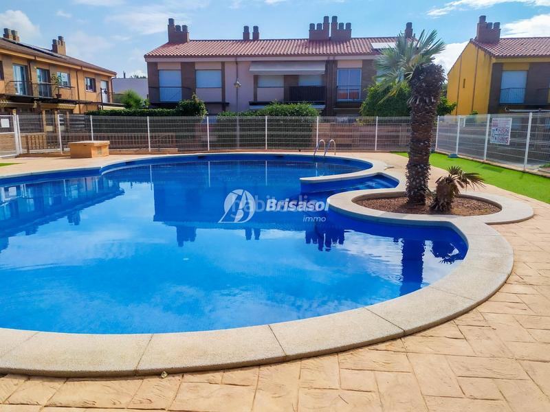 Foto 7448996b-40a3-4c04-a90f-e69be8029a11. Reihenhaus mit heizung parking pool in Els Ametllers Cambrils