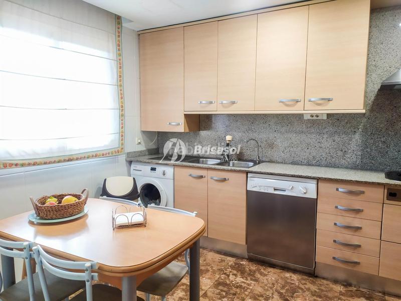 Foto bab60592-6d03-4d46-acc8-ebd30b40acf9. Reihenhaus mit heizung parking pool in Els Ametllers Cambrils