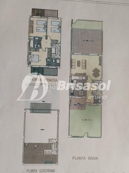 Foto ae6118ff-2bd0-4218-bb91-3caab149f7f7. Casa adossada amb calefacció aparcament piscina a Cambrils