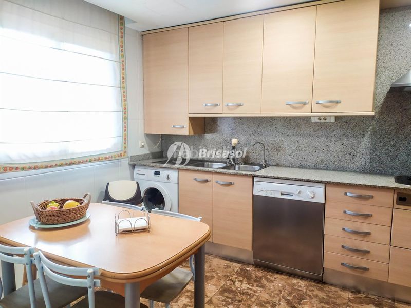 Foto cbd84aa7-64d6-47d2-909d-ffd9d7b89732. Casa adossada amb calefacció aparcament piscina a Cambrils