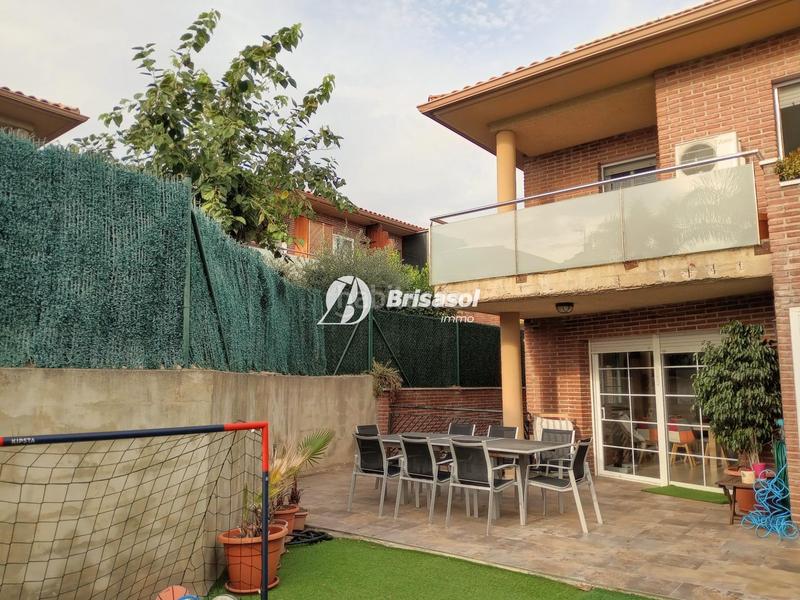 Foto fad7d234-b50d-4844-84a4-589954239f30. Casa bifamiliare con riscaldamento parcheggio in Jardins de Vilafortuny - Mas d'en Bosch Cambrils