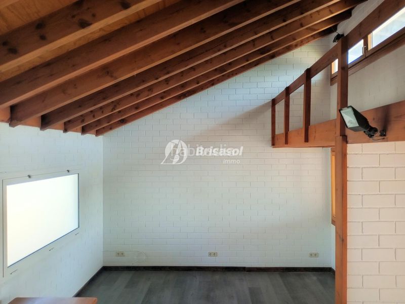 Foto 26a9bf78-e254-42eb-b62d-555c7e4d8e67. Casa amb aparcament piscina a Els Tallats - Mas Olivé Cambrils