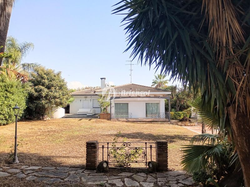 Foto c71aec5b-5939-4e56-bb4e-cc6c23b22b97. Casa amb aparcament piscina a Els Tallats - Mas Olivé Cambrils