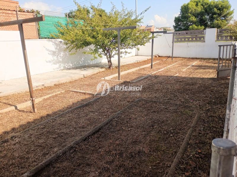 Foto df8ad1f2-f4dc-4ec0-b35d-e9a4114c843c. Casa amb aparcament piscina a Els Tallats - Mas Olivé Cambrils