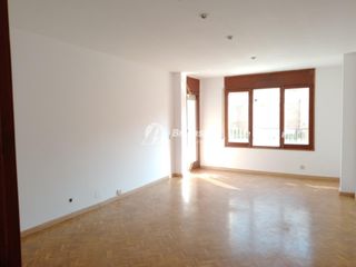 Appartement à Port - Horta de Santa Maria. Oportunidad en el corazón del puerto de cambrils
