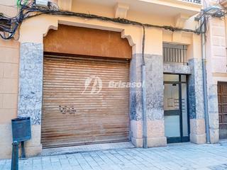 Rent Business premise  Calle vallroquetes. Reus local en alquiler en el centro