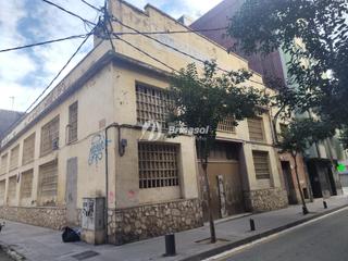 Residential Plot in Llevant. Reus solar en venta zona entre riera miró y avenida marià fortun