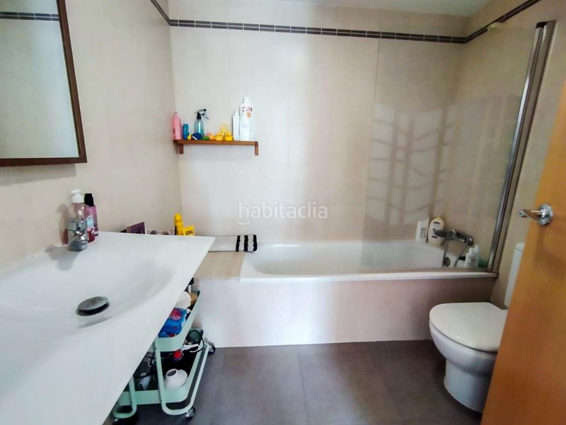 Foto ad2b5b27-f0d0-4b9b-be00-a22ec929fbfd. Pis amb calefacció aparcament piscina a Vila-seca poble Vila-seca