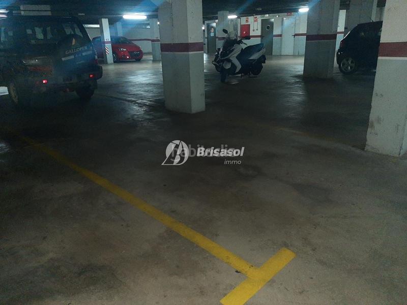 Foto e1282ca6-d421-493a-8c9a-99e4a6c93f82. Alquiler parking coche zona centroplaza de parking en alquiler en Reus