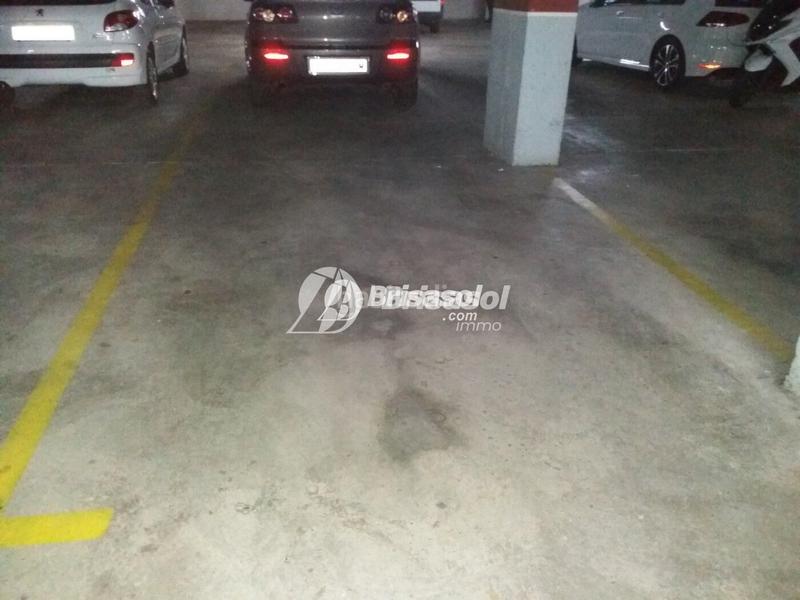 Foto fe9a101d-a3d0-4f0f-aa4e-405a3b336232. Alquiler parking coche zona centroplaza de parking en alquiler en Reus