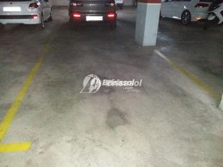 Lloguer Aparcament cotxe a Centre. Reuszona centroplaza de parking en alquiler