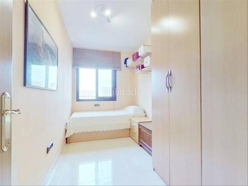 Foto 259e349b-7174-4e97-8874-72a0b3e44809. Piso  en venta de 2 habitaciones a avenida salou en Reus