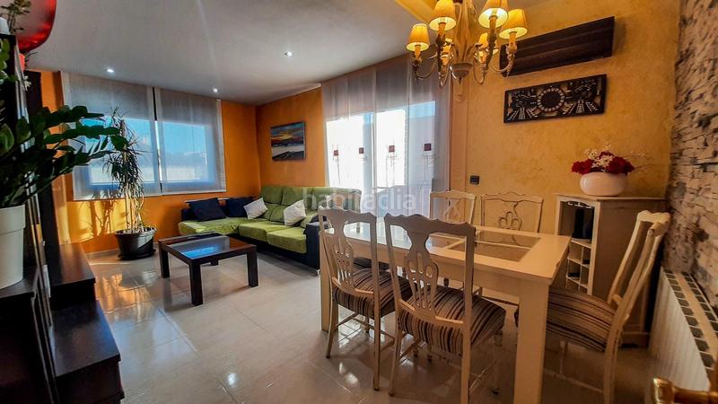 Foto 4967e6d5-54e1-4358-bc3b-29d6ac8d2c06. Piso  en venta de 2 habitaciones a avenida salou en Reus