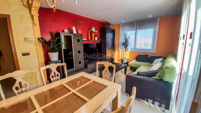 Foto a0f1091a-ddac-4db4-a803-19d6b16aa19d. Piso  en venta de 2 habitaciones a avenida salou en Reus
