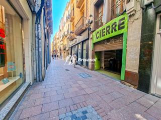 Rent Business premise in Centre. Reuslocal comercial de alquiler zona centro