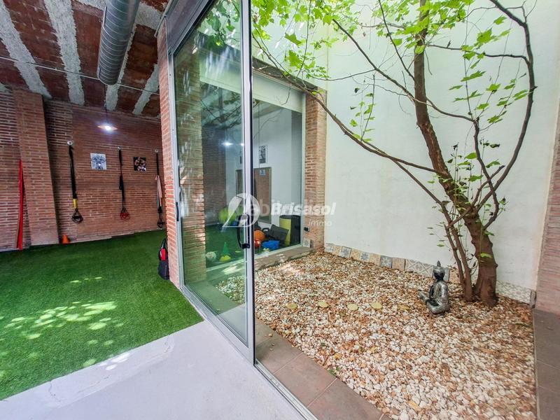 Foto 0d7788d3-70a6-423a-a799-7ee2e8269398. Local comercial  en venta en zona centro en Reus