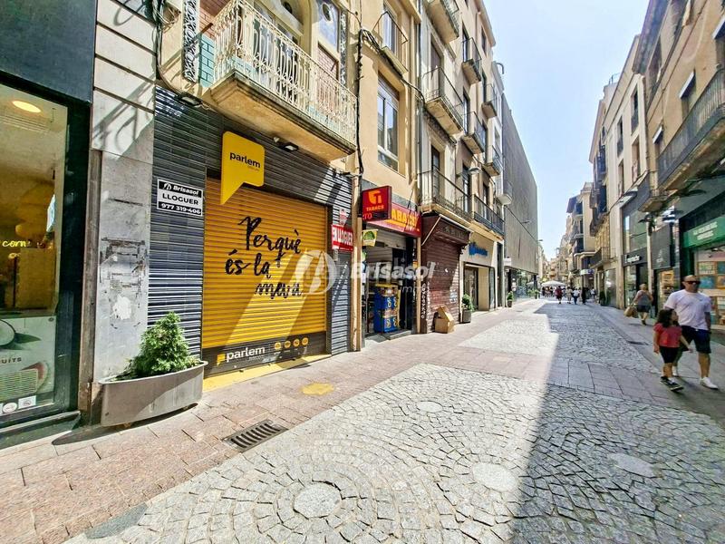 Foto b238b23e-7693-45cb-ab68-4eff3f031174. Alquiler local comercial  en alquiler zona centro en Reus