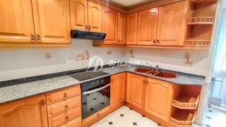 Location Appartement à Centre. Reuspiso de alquiler de 3 habitaciones zona carrilet