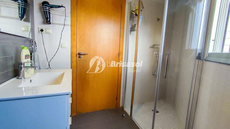 Foto e07f2631-114d-496d-a33c-a56d9d1a4334. Casa adossada amb aparcament a Morell (El)