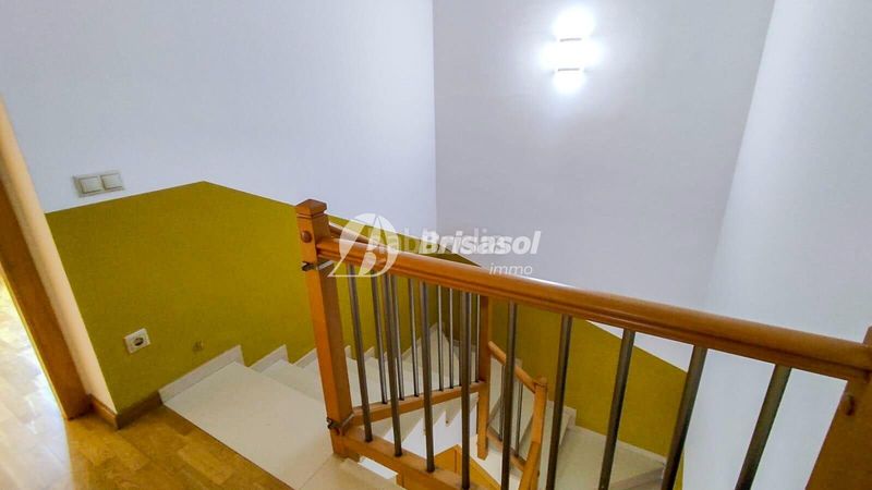 Foto f22fac78-3b42-4728-ba7b-d138fefb2d94. Casa adossada amb aparcament a Morell (El)