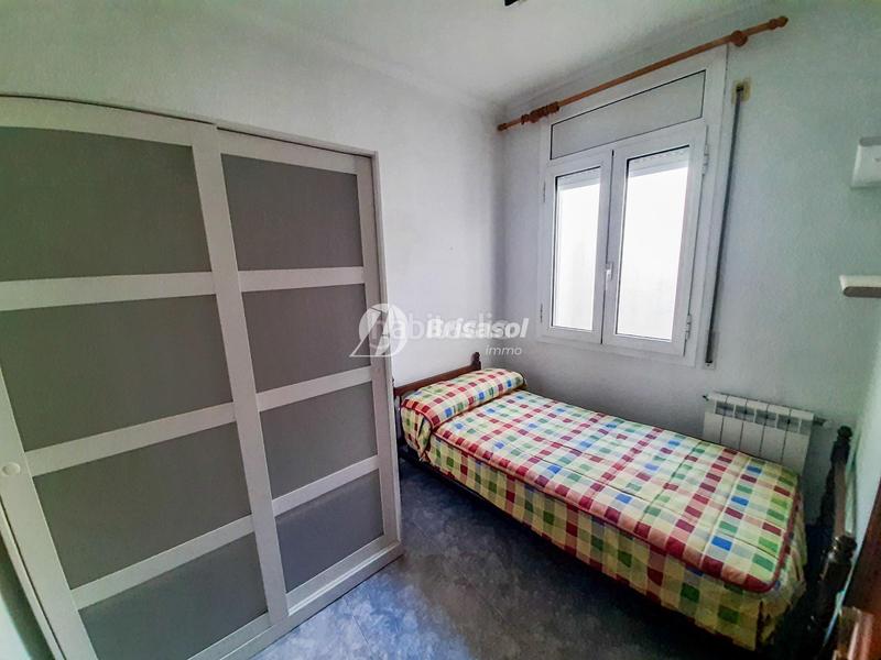 Foto f9bb1a6e-b201-420e-9196-14694d075417. Lloguer casa amb calefacció aparcament a Centre Reus