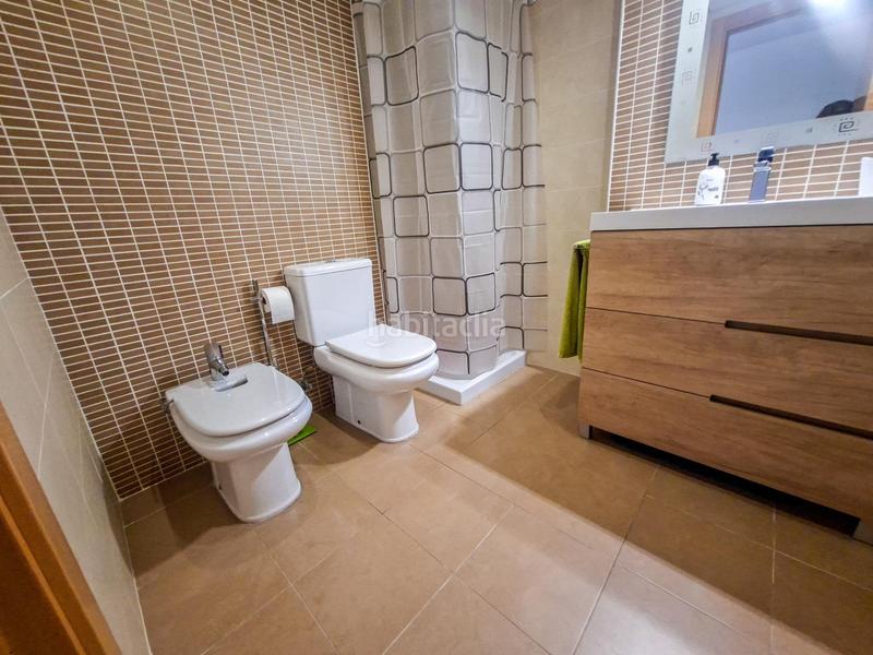 Foto 86988c7c-63d0-44e8-8b39-a4e0f60127f2. Maison jumelée avec chauffage parking dans Vila-seca poble Vila-seca