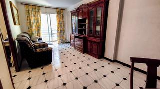 Pis a Centre. Reuspiso en venta de 3 habitaciones zona avenida carrilet