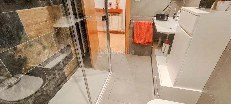 Foto 907ba2cb-dc64-43a0-b9f3-a60a2e87d41c. Pis a Centre Reus