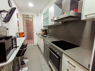 Pis a Centre. Reuspiso en venta de 3 habitaciones zona raval de sant pere