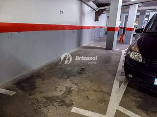 Rent Car parking in Ponent. Reusparking de alquiler zona paseo prim
