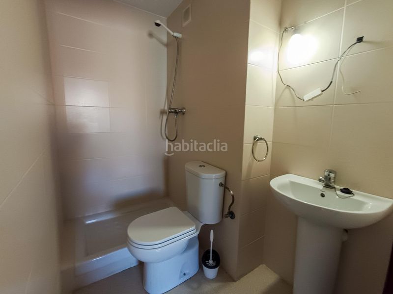 Foto c3b9f1c3-024e-4920-a56c-f5e9675e531d. Pis amb aparcament a Mestral Reus