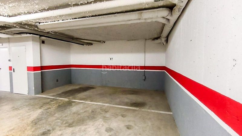 Foto 5f15ff7c-9367-4246-8bf4-175451436922. Aparcament cotxe a Ponent Reus
