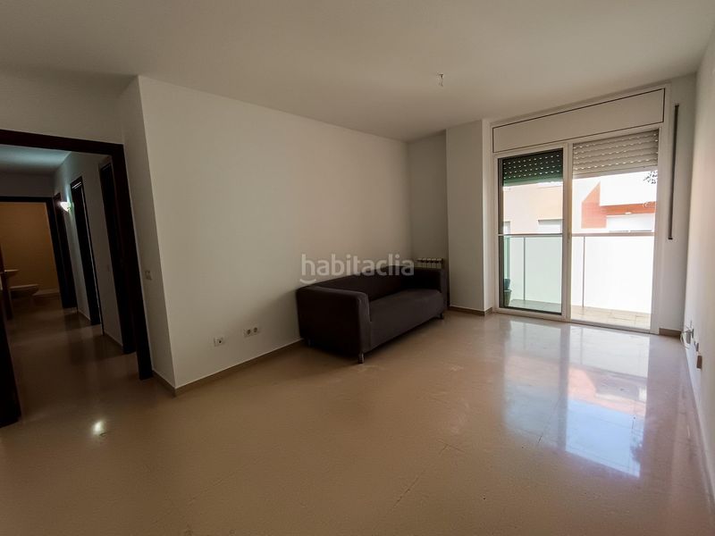 Foto afb0b899-d17b-4346-8958-e6705964ec28. Pis amb calefacció aparcament a Mestral Reus