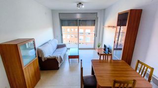 Flat in Ponent. Reuspiso en venta de 3 habitaciones y parking zona velòdrom