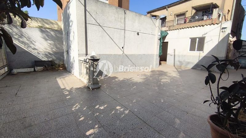 Foto 2827f4f7-0ddf-4be3-8baf-eb278565450c. Casa amb calefacció a Ponent Reus