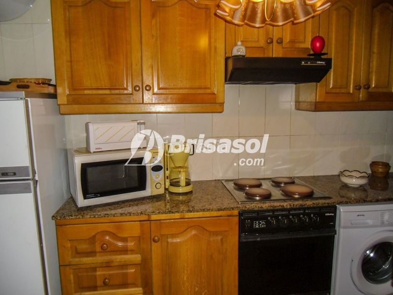Foto 148910f4-82a8-44c5-947e-cf3314c033e3. Apartament amb aparcament a pla de maset - cap de Salou Salou