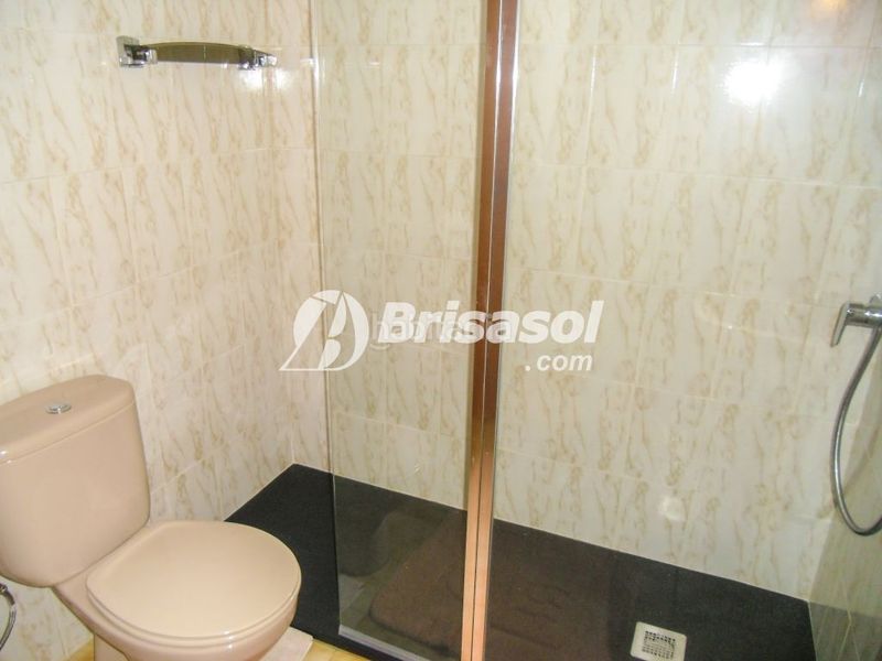 Foto 8d42a729-99d2-4954-be52-863b1bff3d6d. Apartament amb aparcament a pla de maset - cap de Salou Salou