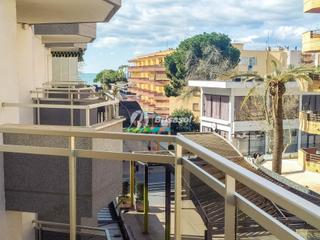 Apartament  Calle barbastre. Salou  bonito apartamento en zona turstica a 250 metros de la p