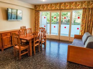 Apartament  Avenida carles buigas. Salou  apartamento a 400 metros de la playa