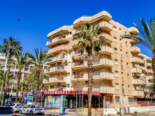 Car parking  Autovia de tarragona a salou. Salou  aparcamiento descubierto en salou en la zona de la plaza