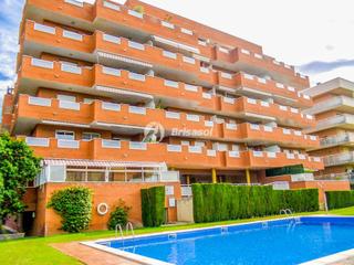Flat in Centre. Piso 4 dormitorios con parking en el centro
