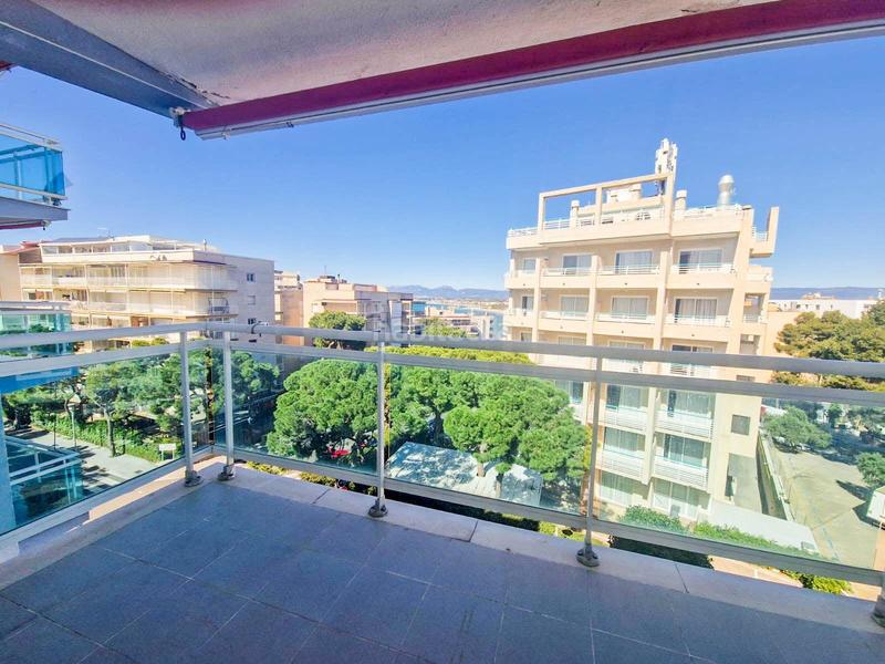 Foto 5144e376-11ad-4d87-8ea9-efc25c137aed. Apartamento en Mar i Camp - Platja dels Capellans Salou