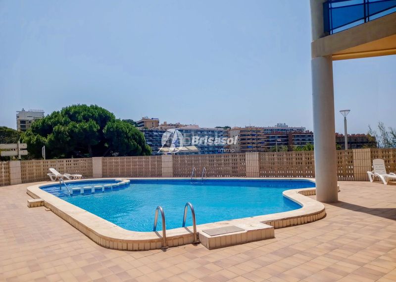 Foto e74bc632-527a-4750-9c54-4d64f74eceef. Àtic amb aparcament piscina a Mar i Camp - Platja dels Capellans Salou