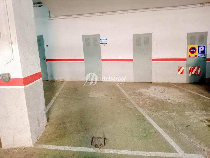 Foto 17a1849c-9075-46cd-9a9b-88d8da0caf41. Parking voiture dans Mar i Camp - Platja dels Capellans Salou